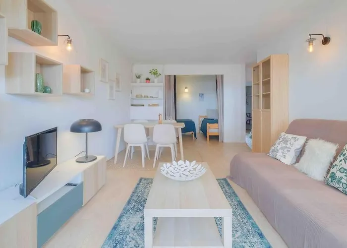 Boreal 4 Pax Bord De Mer * Saint-Raphaël