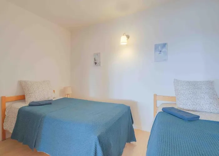 Boreal 4 Pax Bord De Mer * Saint-Raphaël